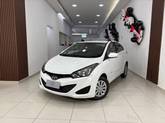 HYUNDAI HB20S 1.6 COMFORT PLUS 16V FLEX 4P MANUAL HYUNDAI HB20S 1.6 COMFORT PLUS 16V FLEX 4P MANUAL